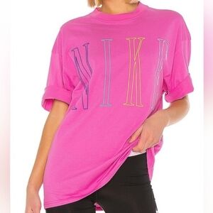 NIKE Boxy T-shirt | XL